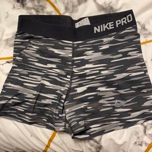 Nike Pro dry-fit spandex